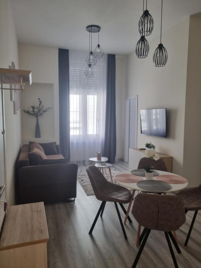 Eden City Home Gyor Exterior photo